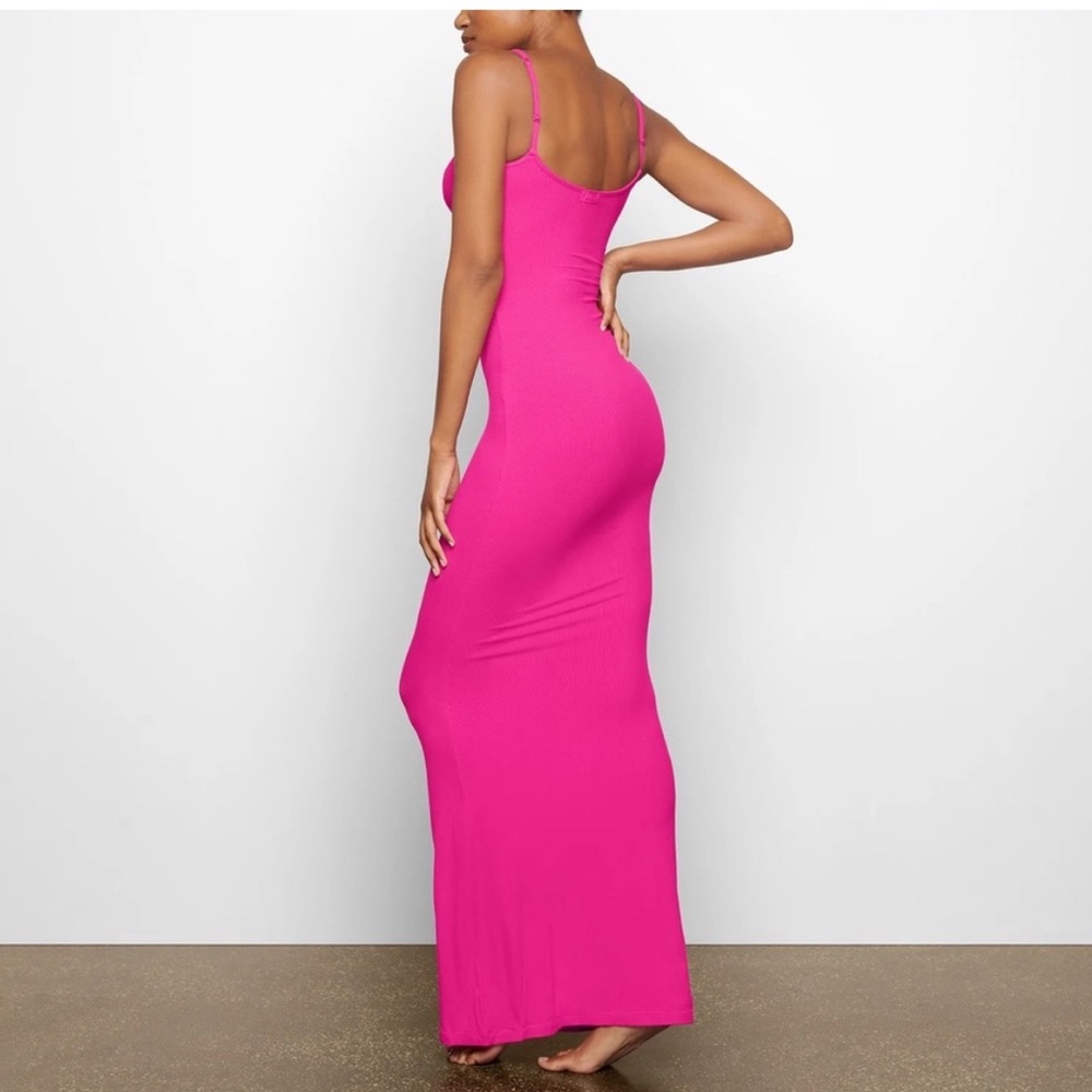 Skims Soft Lounge Ribbed Maxi Dress in Fuschia Limited Edition Size 3X Sold out - Picture 2 of 4